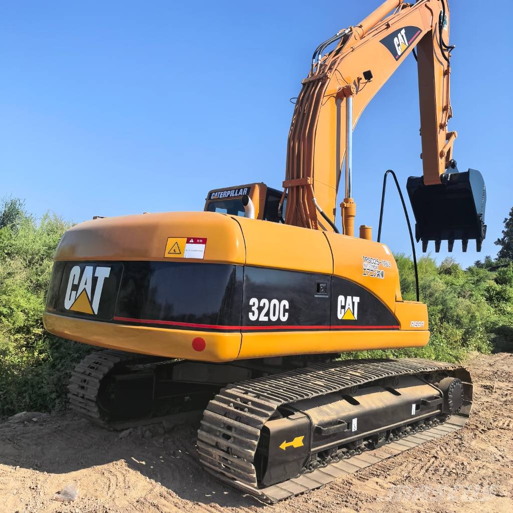 CAT 320 C Lánctalpas kotrók