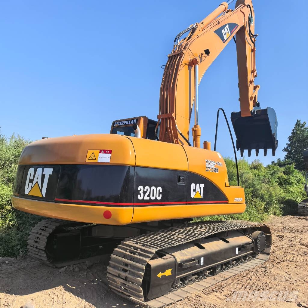 CAT 320 C Lánctalpas kotrók