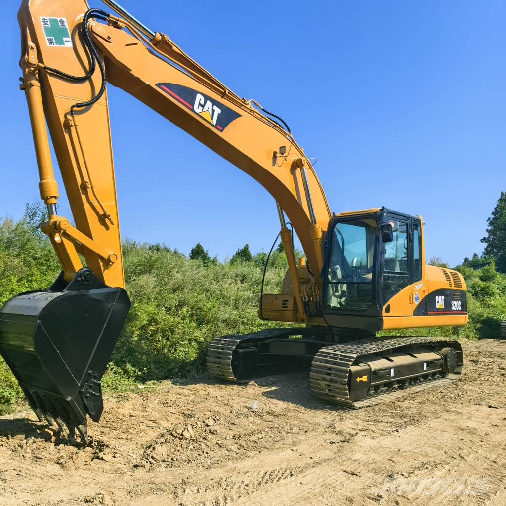 CAT 320 C Lánctalpas kotrók