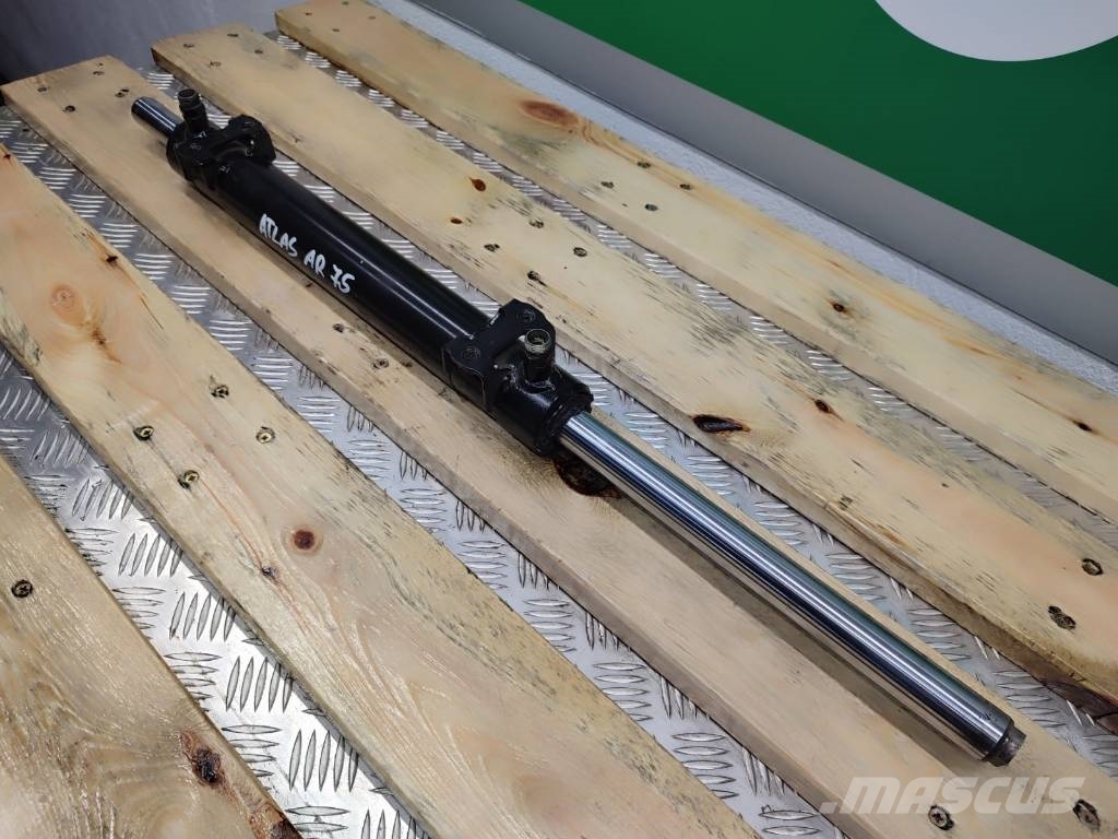 Atlas ATLASAR 75 steering assist cylinder Гідравліка
