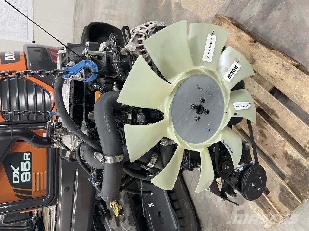 Yanmar 4TNV98 Motorer