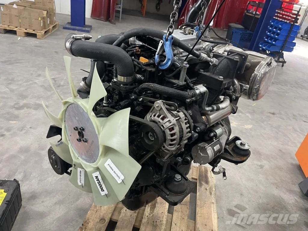 Yanmar 4TNV98 Motorer