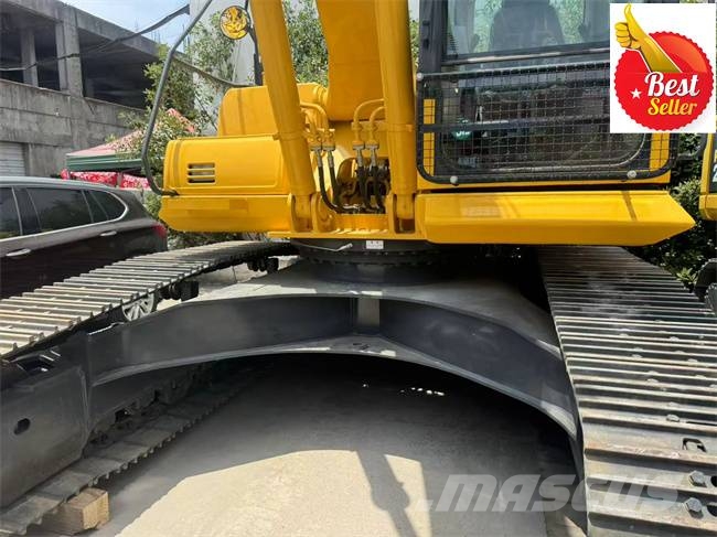 Komatsu PC 220 Gravemaskiner på larvebånd