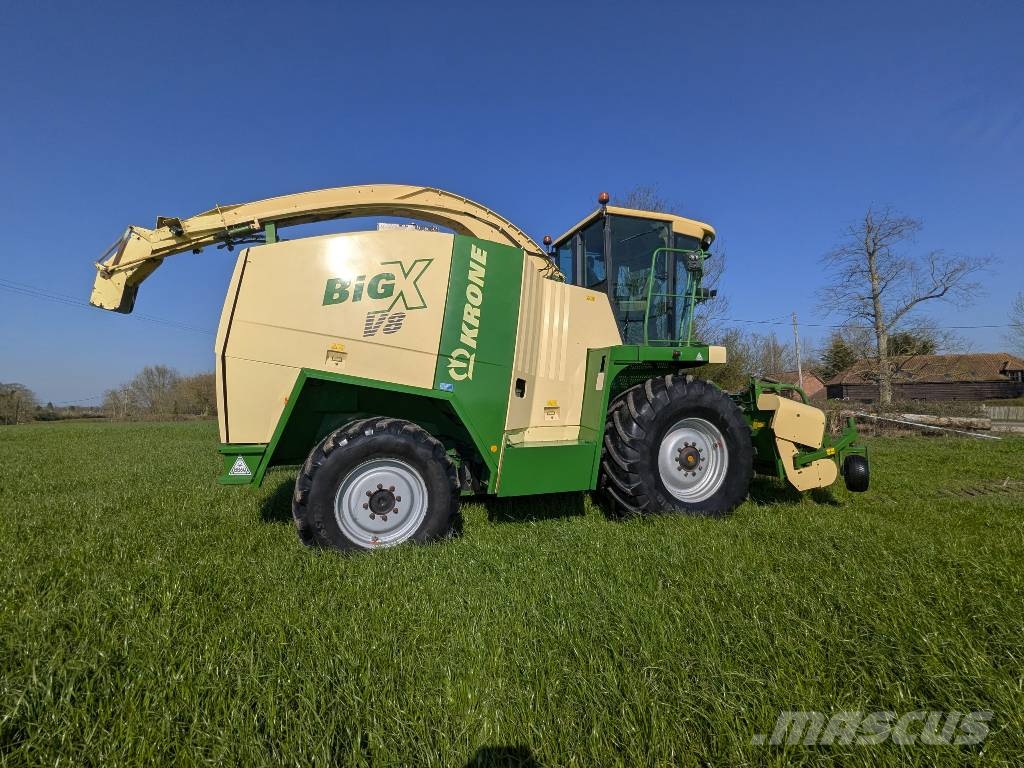 Krone Big X V8 自走式青贮饲料收割机