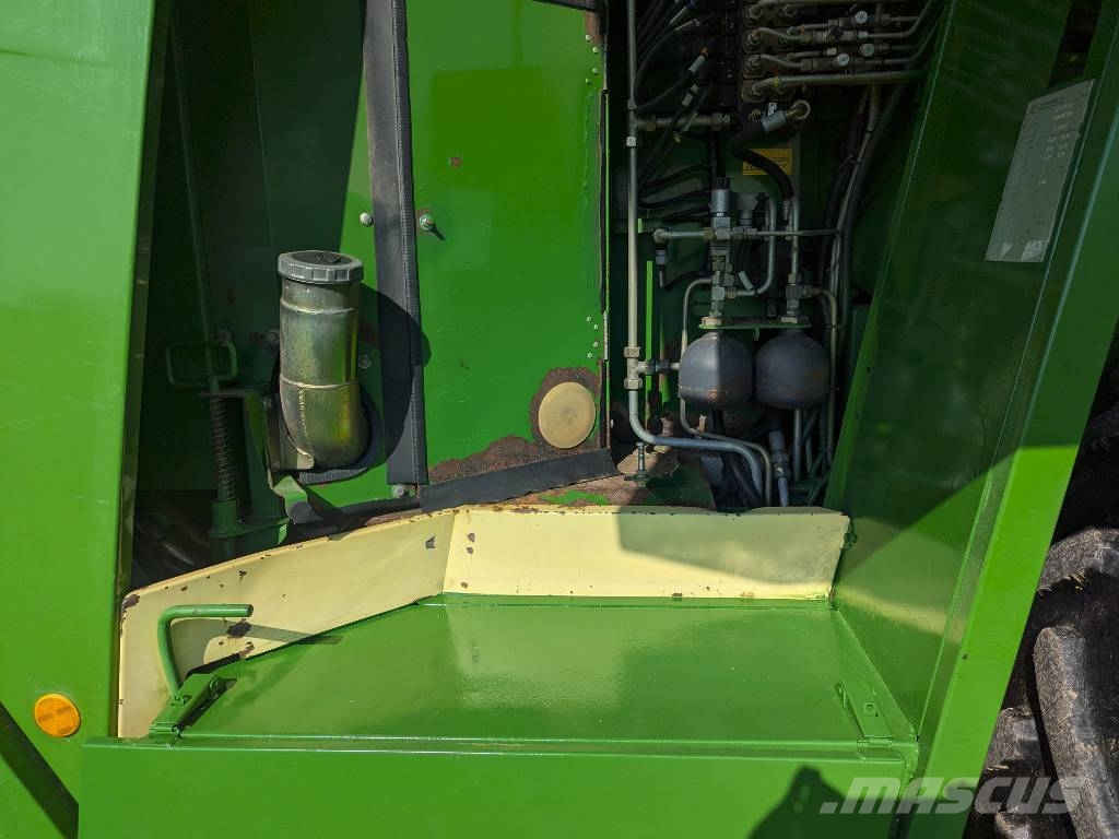 Krone Big X V8 自走式青贮饲料收割机