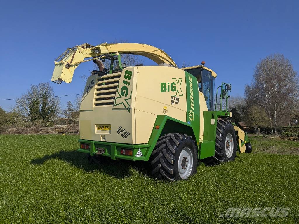 Krone Big X V8 自走式青贮饲料收割机