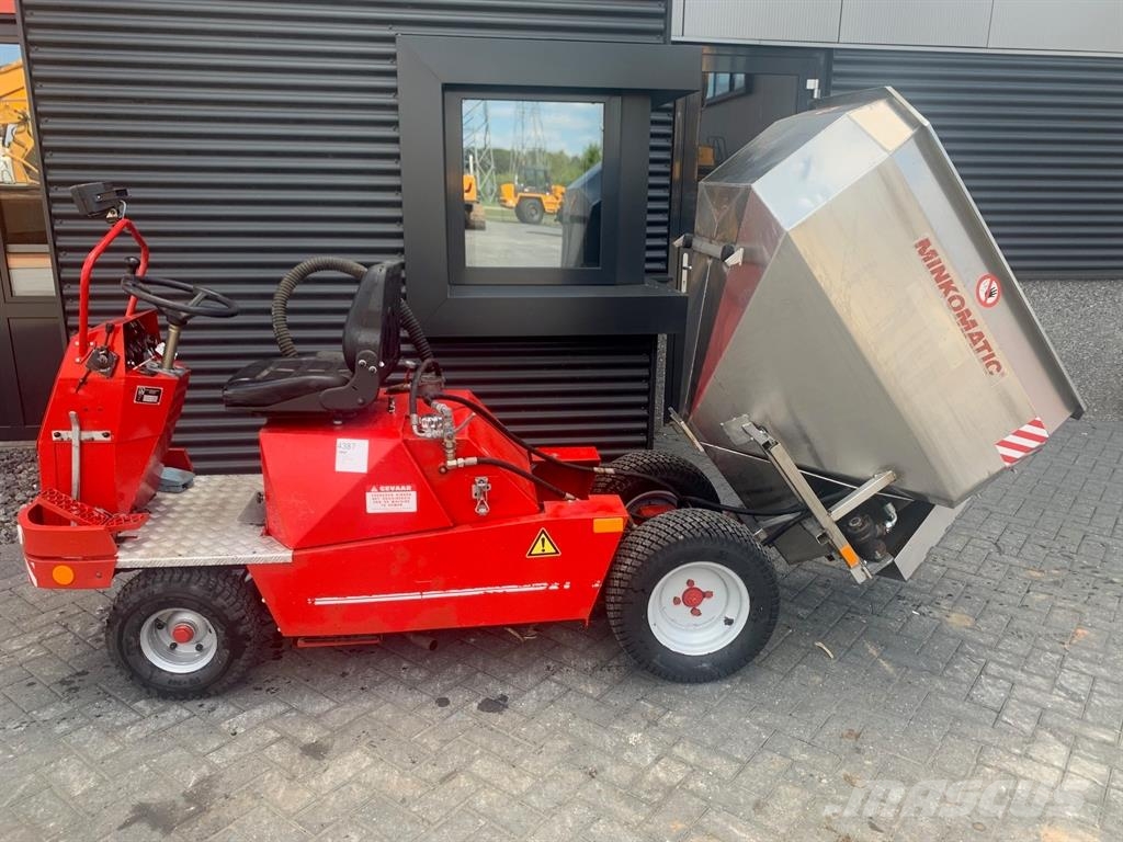 Norcar MINKOMATIC 670 DLA Karjan ruokintalaitteet