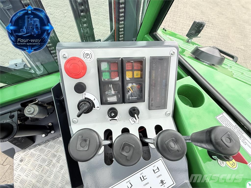 Combilift CB4000 | GAS | TRIPLEX 6800 | FREE-LIFT | FORK-POS شاحنة المناولة رباعية الاتجاهات