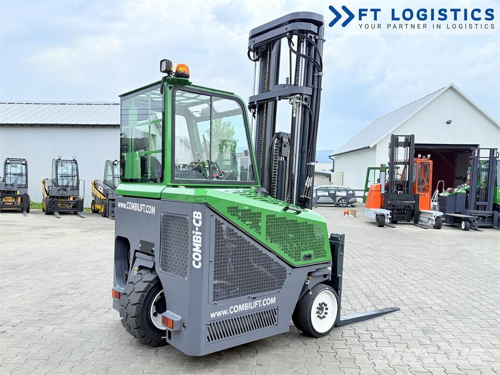Combilift CB4000 | GAS | TRIPLEX 6800 | FREE-LIFT | FORK-POS شاحنة المناولة رباعية الاتجاهات