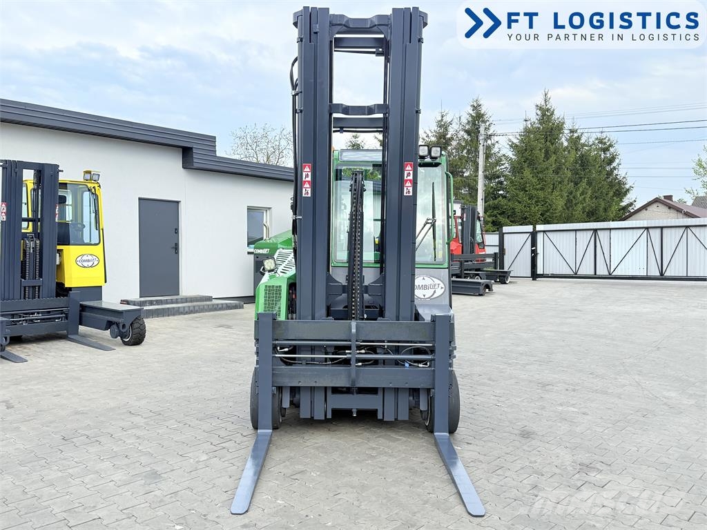 Combilift CB4000 | GAS | TRIPLEX 6800 | FREE-LIFT | FORK-POS شاحنة المناولة رباعية الاتجاهات