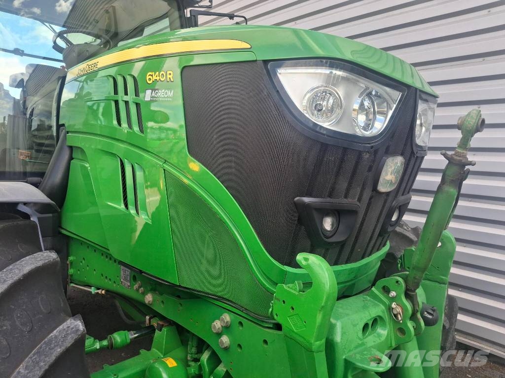 John Deere 6140R Tractoren