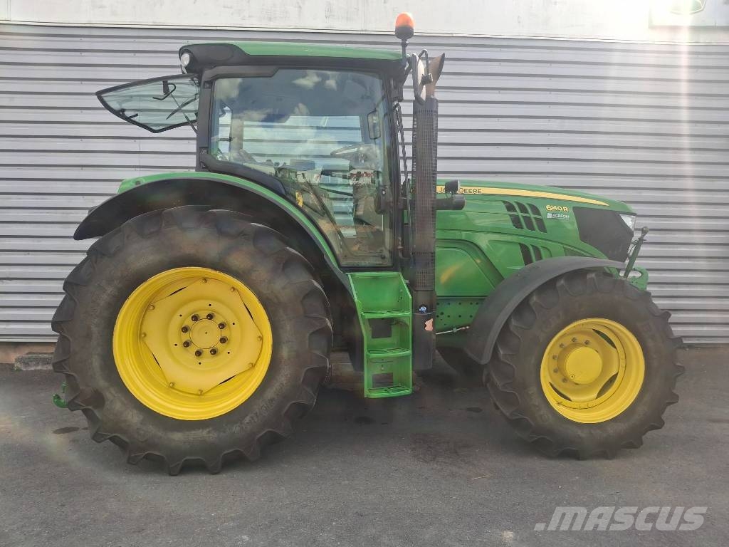 John Deere 6140R Tractoren