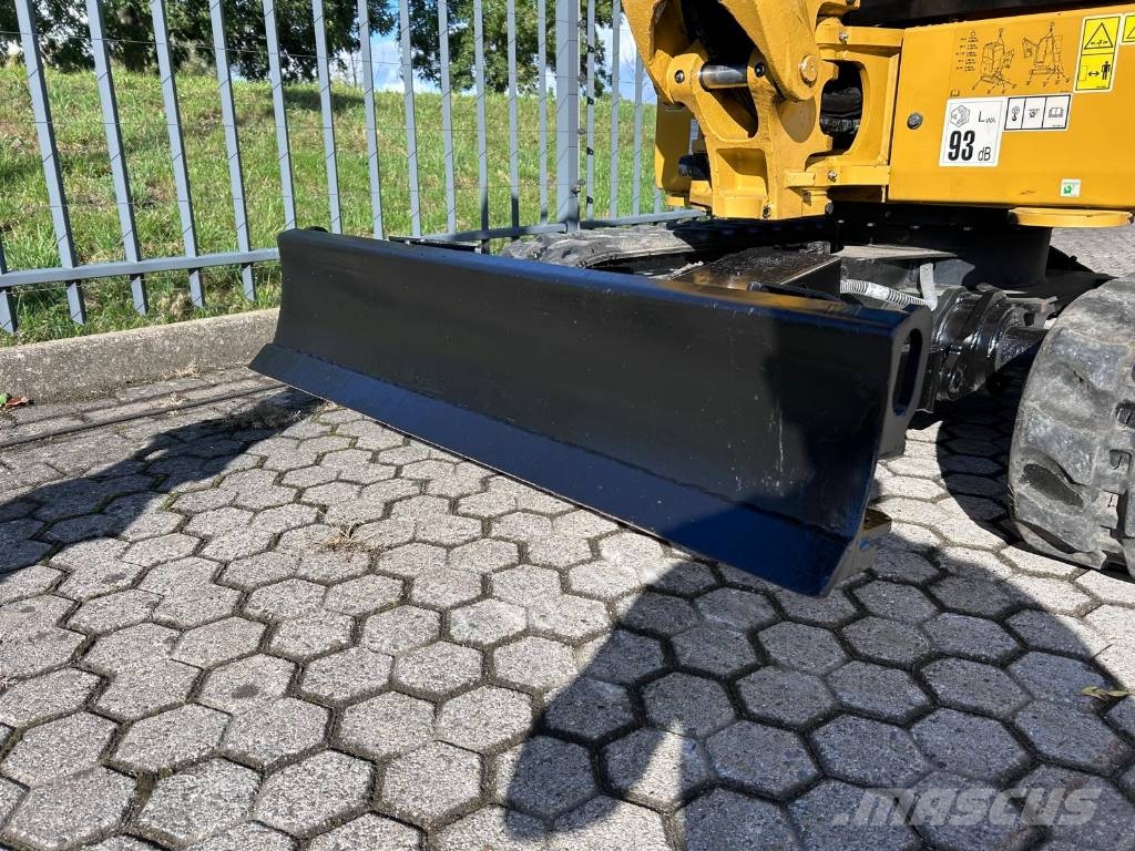 CAT 301.6| 2024 | 412 Hours | Hydraulic Quick Coupler Minigraafmachines < 7t
