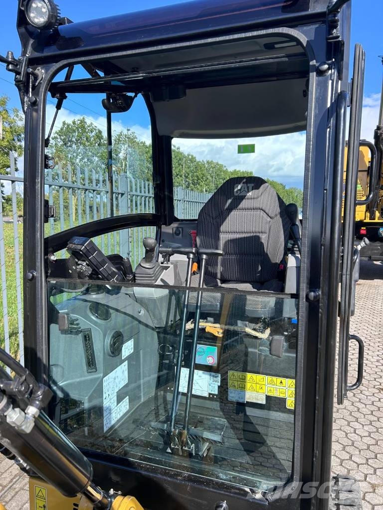 CAT 301.6| 2024 | 412 Hours | Hydraulic Quick Coupler Minigraafmachines < 7t