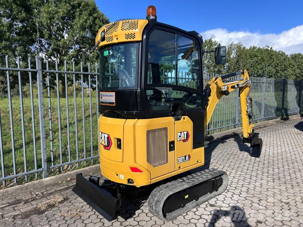 CAT 301.6| 2024 | 412 Hours | Hydraulic Quick Coupler Minigraafmachines < 7t