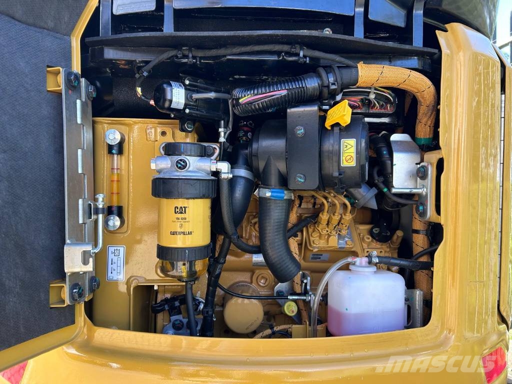 CAT 301.6| 2024 | 412 Hours | Hydraulic Quick Coupler Minigraafmachines < 7t