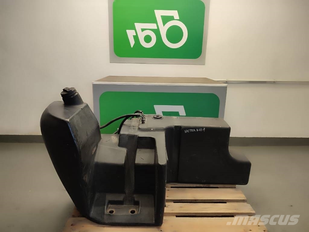 Valtra Fuel tank V36321500 Valtra N121 Двигатели