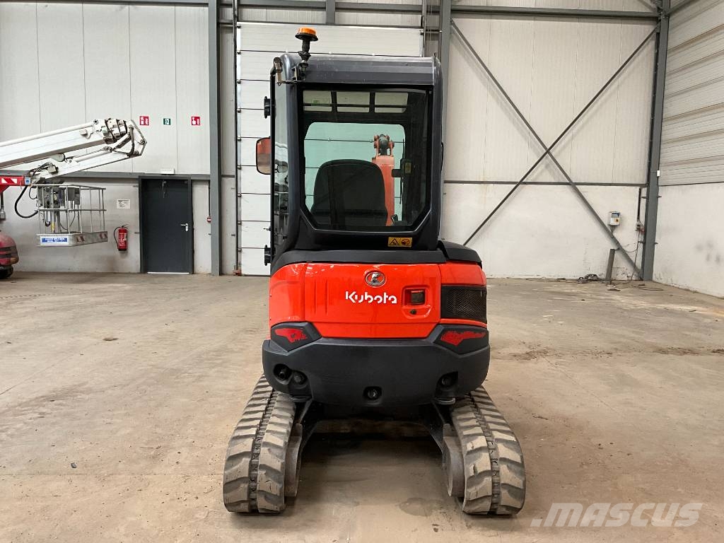 Kubota U 27-4 Міні-екскаватори < 7т