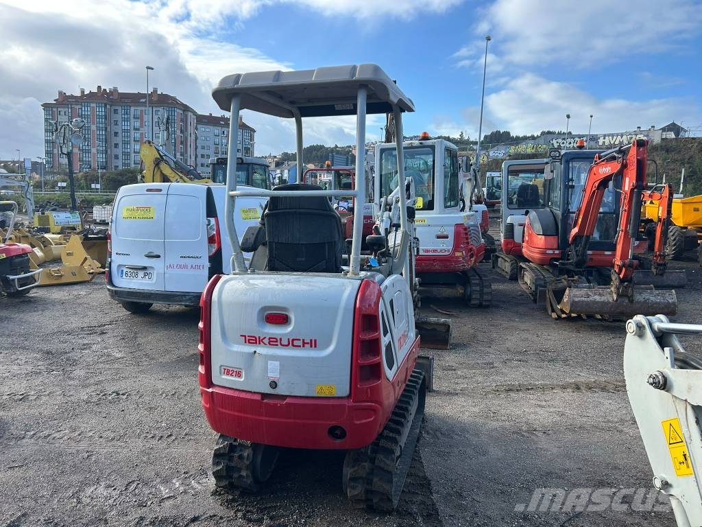 Takeuchi TB 216 Mini bagri <7t