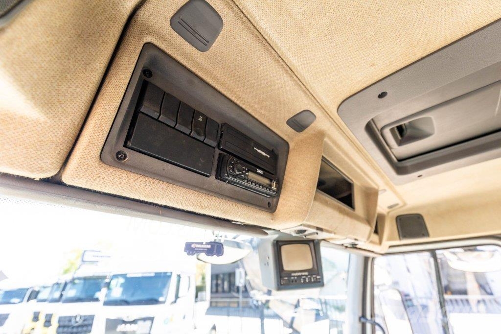 Renault PREMIUM 270 + MAGYAR 13000L+4COMP+INTARDER Camiones cisternas