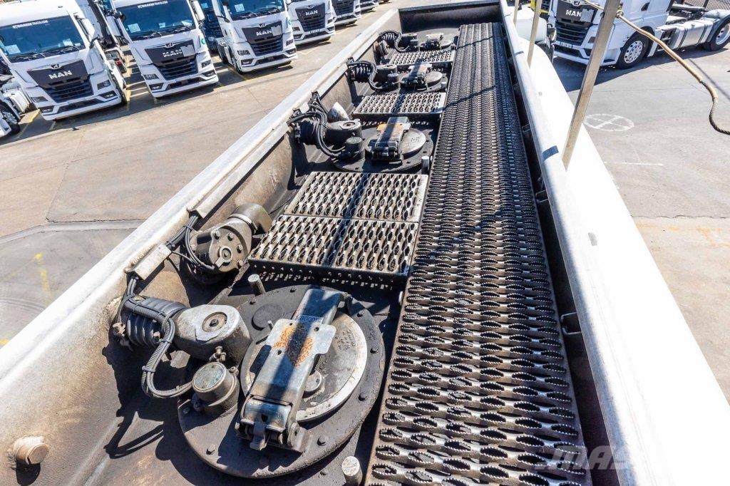 Renault PREMIUM 270 + MAGYAR 13000L+4COMP+INTARDER Tanker trucks