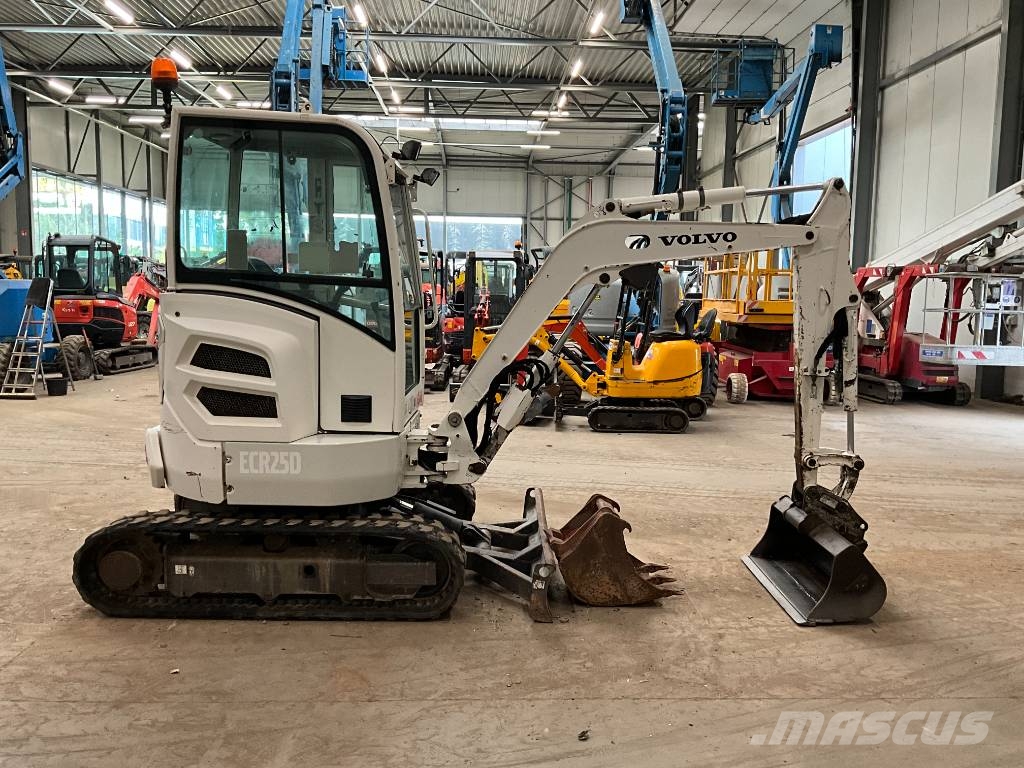 Volvo ECR 25 D Minigraafmachines < 7t