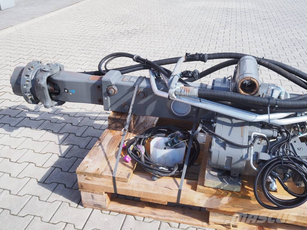 CLAAS Lexion 760-730 NAF rear driving axle, 4x4 Gąsienice, łańcuchy i podwozia