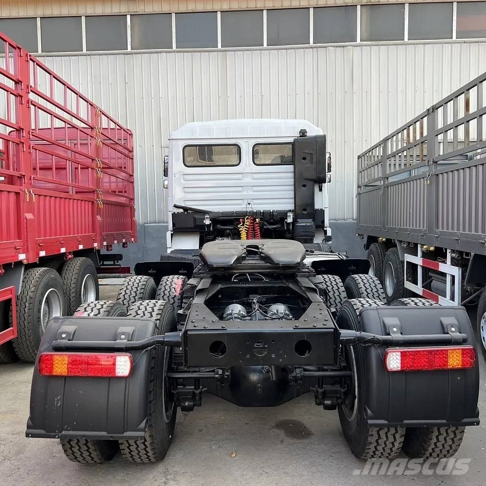 Shacman F 3000 Prime Movers