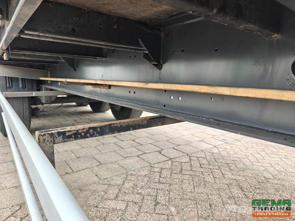 Krone SD Standard - Sliding Curtains/Roof - CodeXL - Kro Curtainsiderauflieger