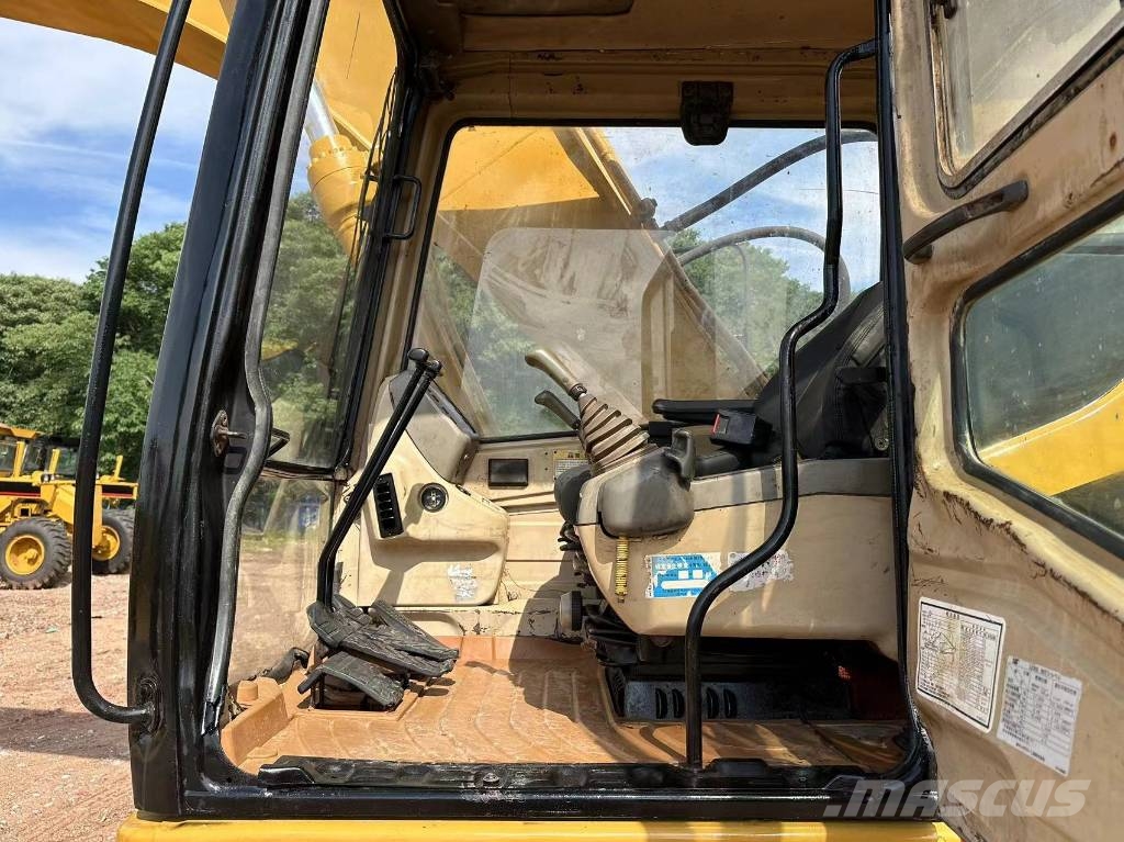 CAT 320 B Bagri goseničarji
