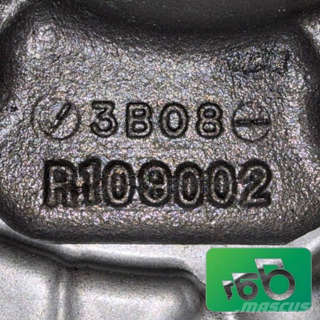 John Deere 6155M Gearbox Cover R121885 R95778 Alusta ja jousitus