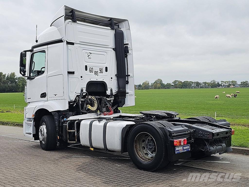 Mercedes-Benz ACTROS 1845 LS Trekkers