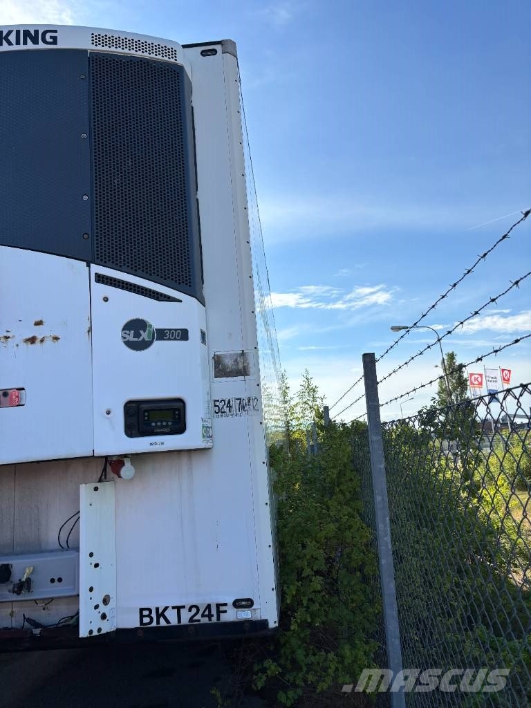 Schmitz Cargobull FRYS - INRIKES HÖJD - HUCKEPACK - DOUPLESTOCK 온도 조절식 세미 트레일러