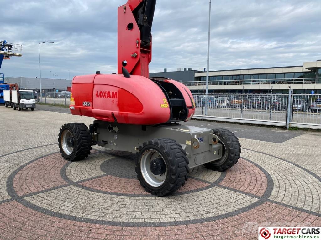 JLG 680S Telescopic 4x4 Diesel Boom Work Lift 2273cm Teleskopske podizne platforme