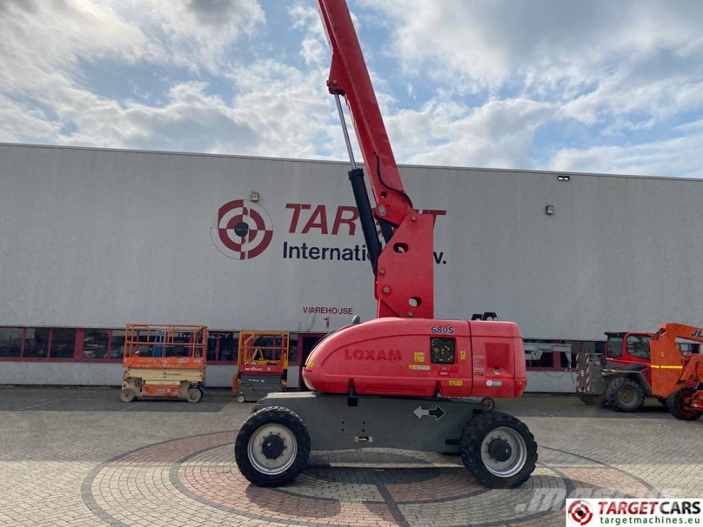 JLG 680S Telescopic 4x4 Diesel Boom Work Lift 2273cm Teleskopske podizne platforme