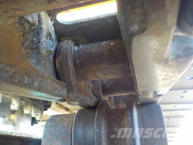 加藤製作所 HD823MR-6 Gravemaskiner på larvebånd