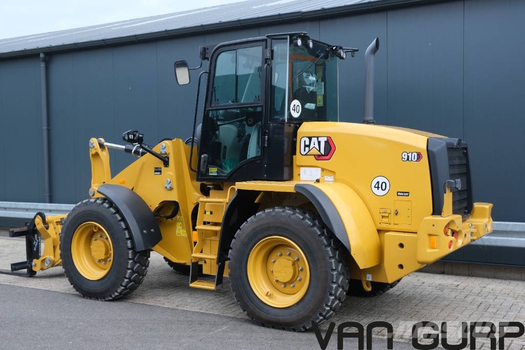CAT 910 High Lift | 2023 | 40km/h | BSS | 38h 휠로우더