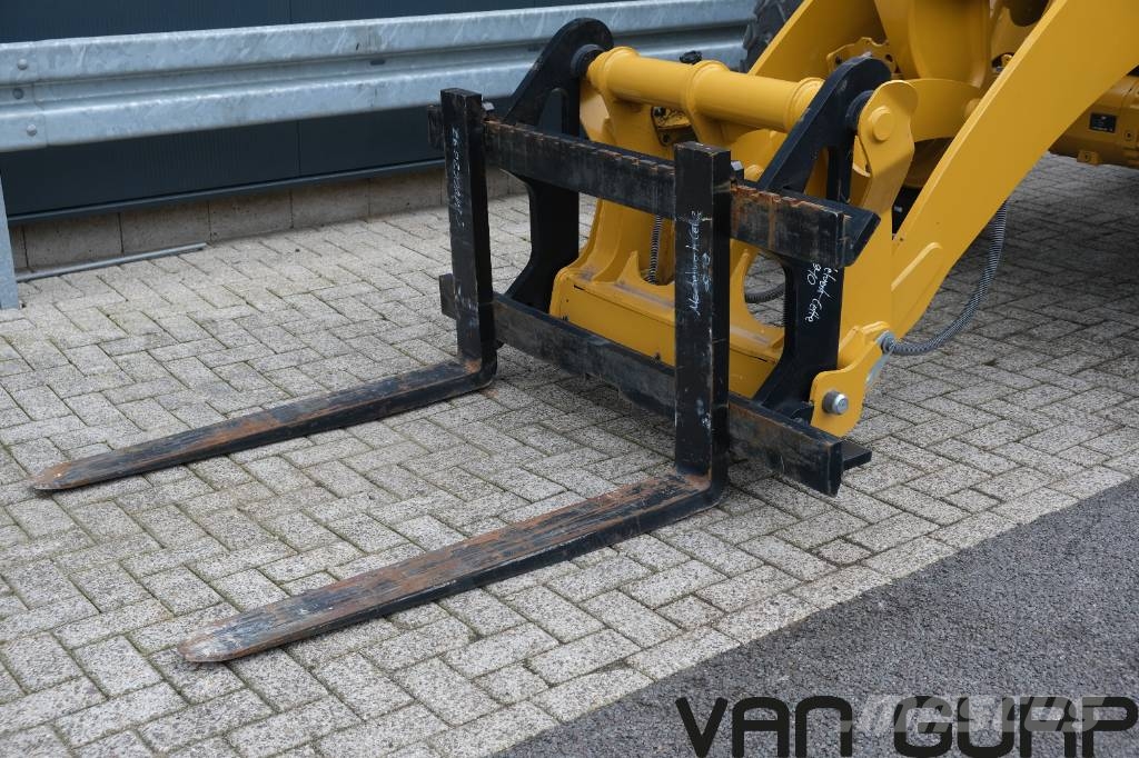 CAT 910 High Lift | 2023 | 40km/h | BSS | 38h 휠로우더