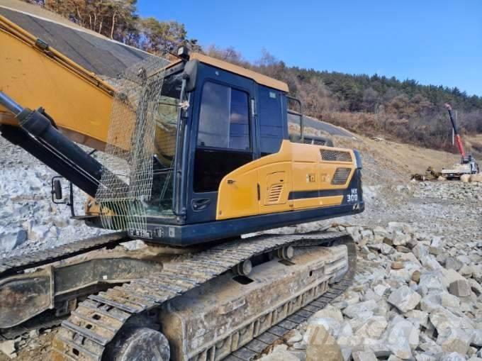 Hyundai HX 300 AL 履带挖掘机