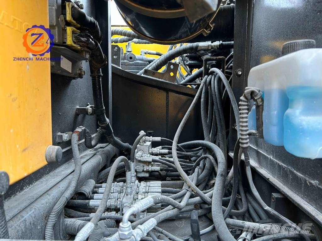 Volvo EC 240 Гусеничные экскаваторы