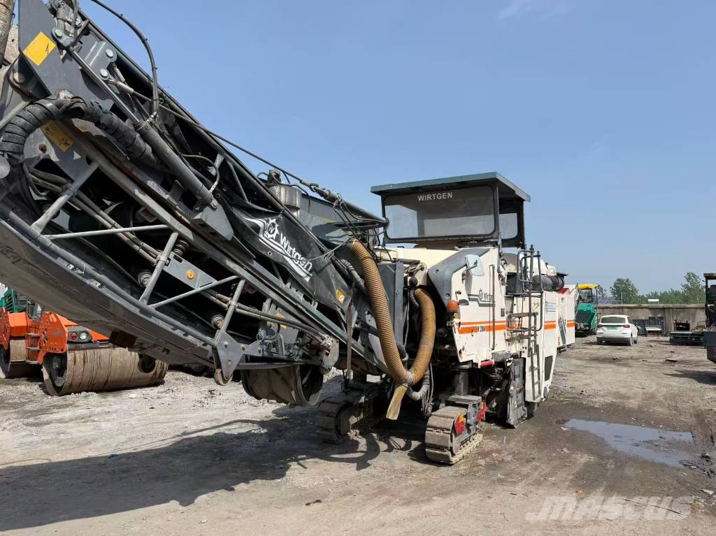 Wirtgen W 2000 Asphalt cold milling machines