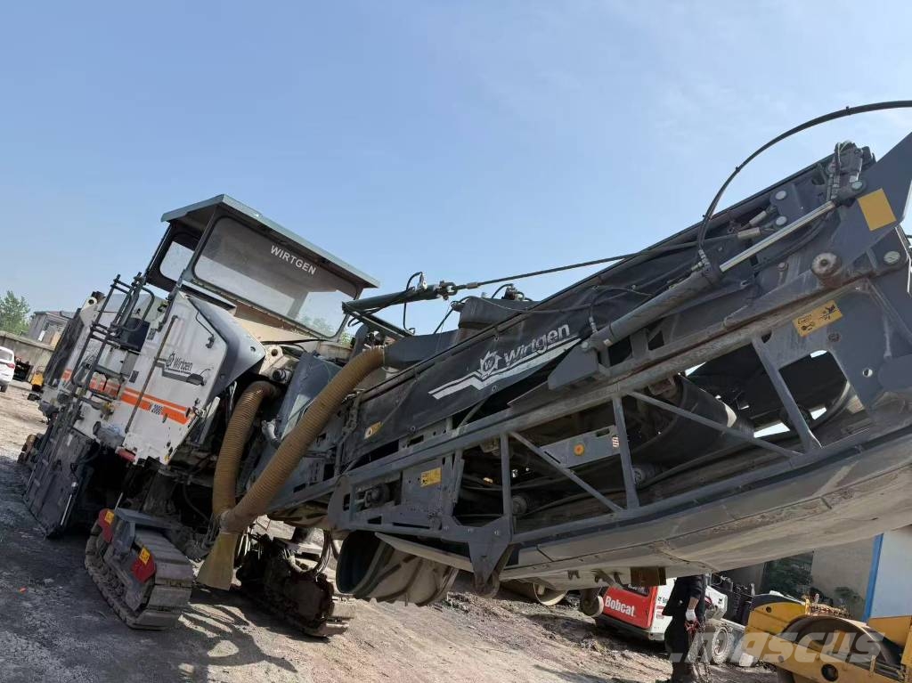 Wirtgen W 2000 Asphalt cold milling machines