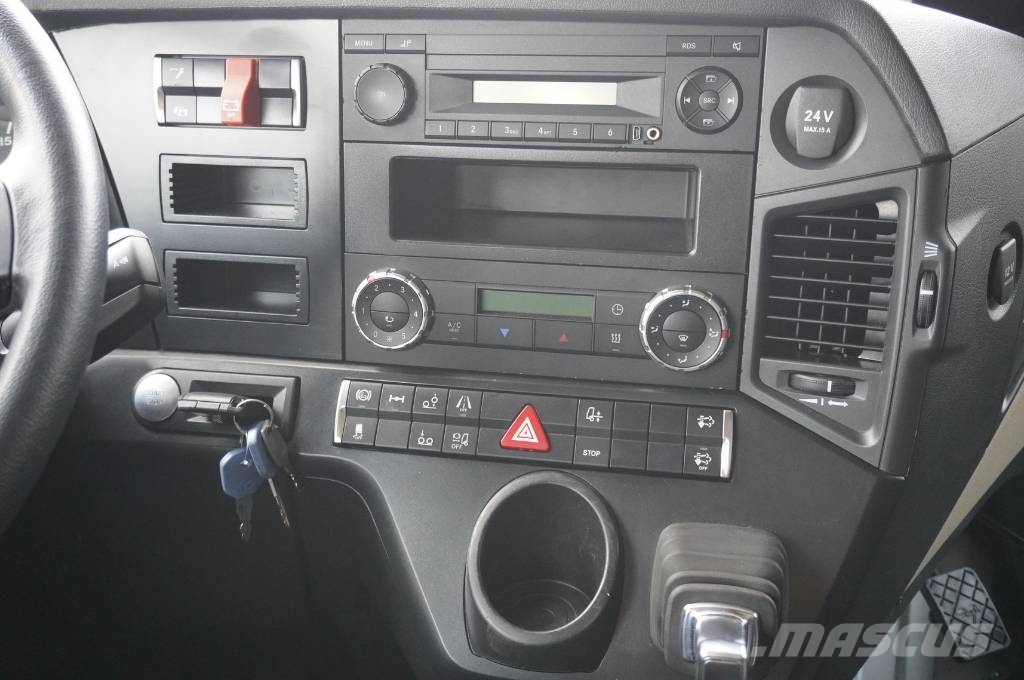Mercedes-Benz Actros 2540 6×2 / 90 tho. km! / 5-seater cab! Kofferaufbau