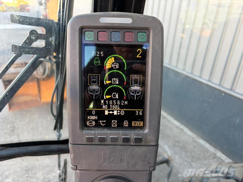CAT M316D Ratiniai ekskavatoriai