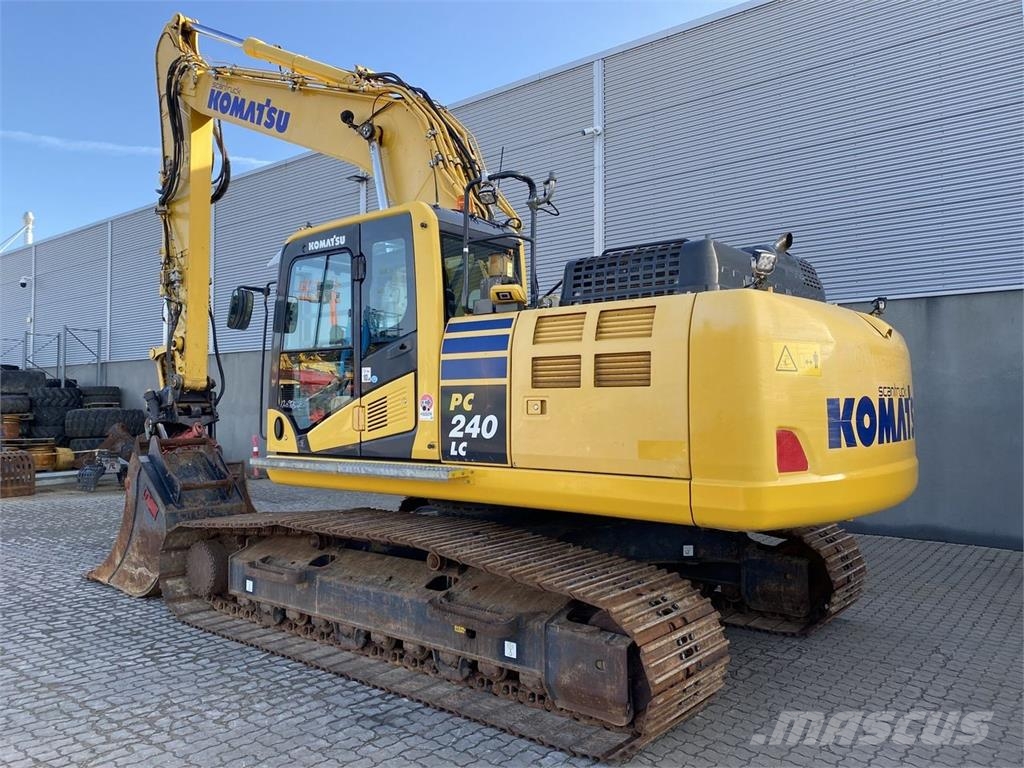 Komatsu PC240LC-11 Raupenbagger