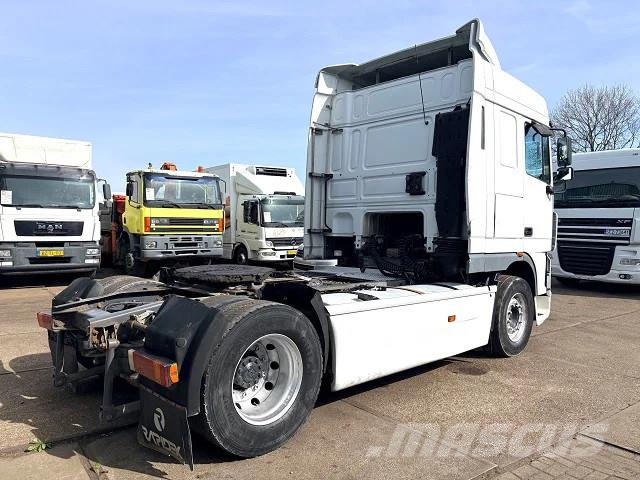 DAF XF 95.430 SPACECAB (EURO 4 / AS-TRONIC / FULL SPOI Tracteur routier