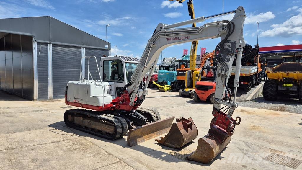 Takeuchi TB175 - 2006 YEAR - 2X BUCKETS - 12090 HOURS Minigraafmachines < 7t