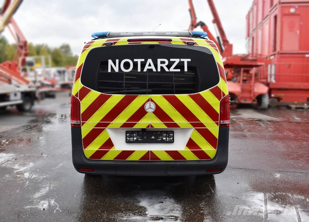 Mercedes-Benz Vito 4x4 Notarzt Einsatzfahrzeug NEF Ātrās palīdzības automašīnas