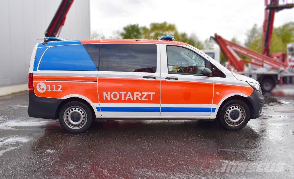 Mercedes-Benz Vito 4x4 Notarzt Einsatzfahrzeug NEF Ātrās palīdzības automašīnas