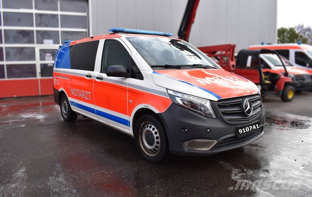 Mercedes-Benz Vito 4x4 Notarzt Einsatzfahrzeug NEF Ātrās palīdzības automašīnas